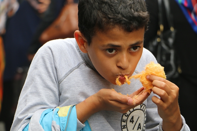 Şanlıurfa'da pişmaniyeyi acıyla buluşturdular